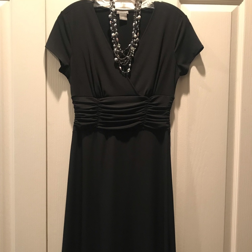 Ann Taylor black dress